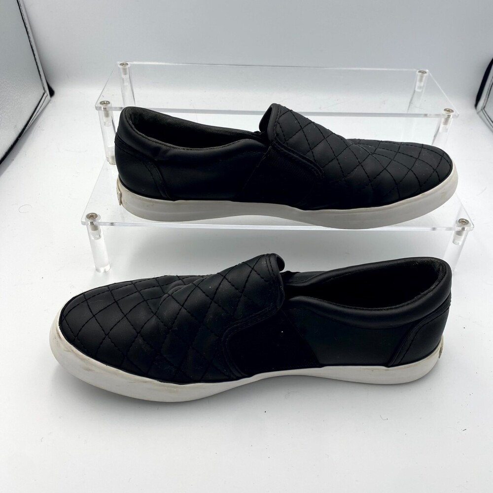 Guess WGPARTED-C Women's US 8M Sneakers Black White Quilted Casual Slip-On Shoes